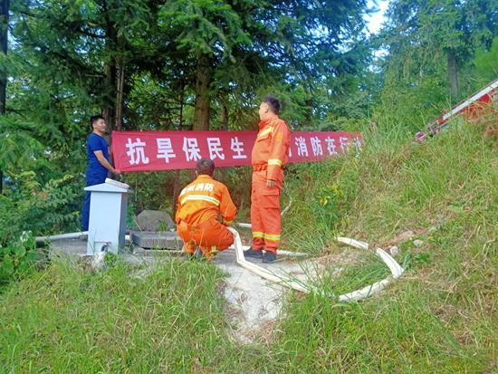 贵州都匀:“五水”抗旱保民生_fororder_2db5a6018d1b0f8f36827c083179082