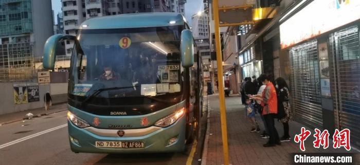粤港跨境巴士恢复运行：恢复通关，感觉日子更有盼头