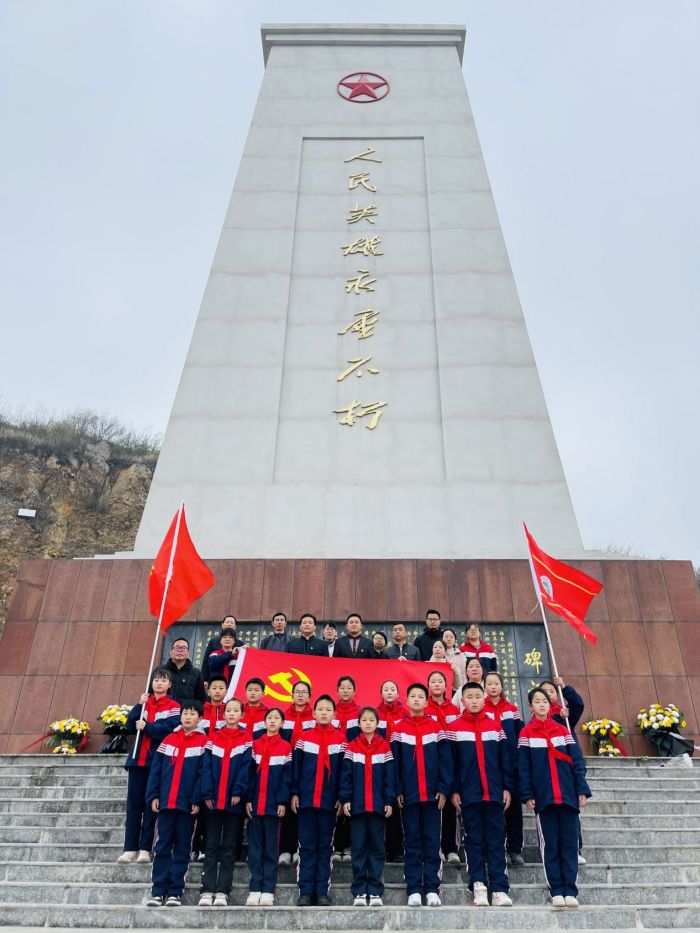 庐江县革命烈士陵园图片