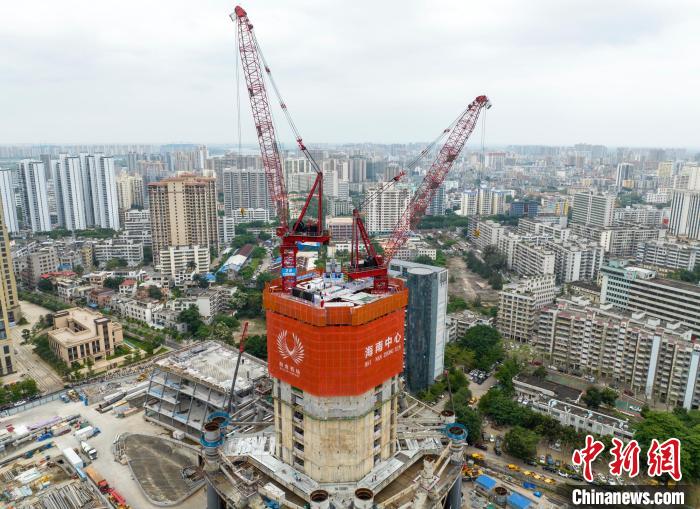 大國重器“空中造樓機”首次亮相海南自貿(mào)港