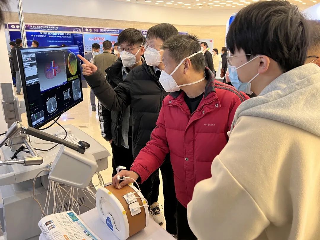 精准介入医达健康智能手术导航机器人为健康护航_中国网客户端