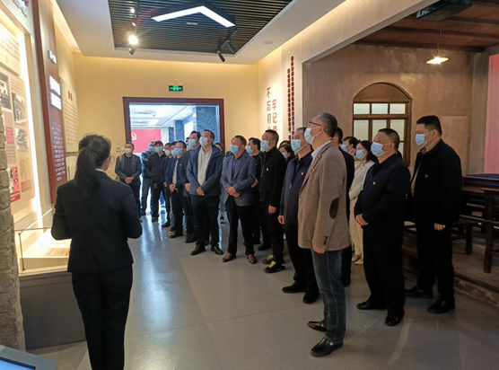 图片.png 图片.png