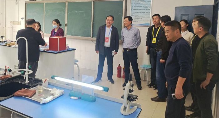 六安市城南中学成功举办裕安区首次生物学实验操作考试等工作