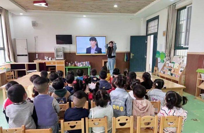 庐江县泥河镇中心学校防范灾害风险护航学生平安