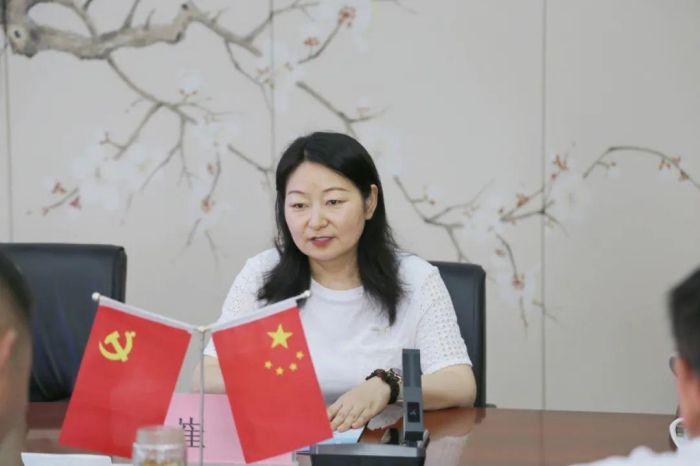 六安市叶集区妇女儿童工作委员会到叶集二小开展六一慰问活动