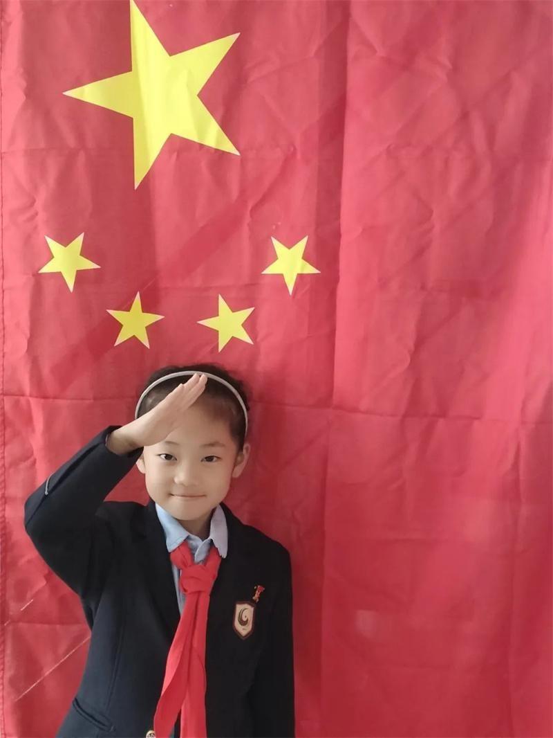 大大的祖国小小的我宝鸡高新凤师实验小学国庆中秋节主题教育实践活动