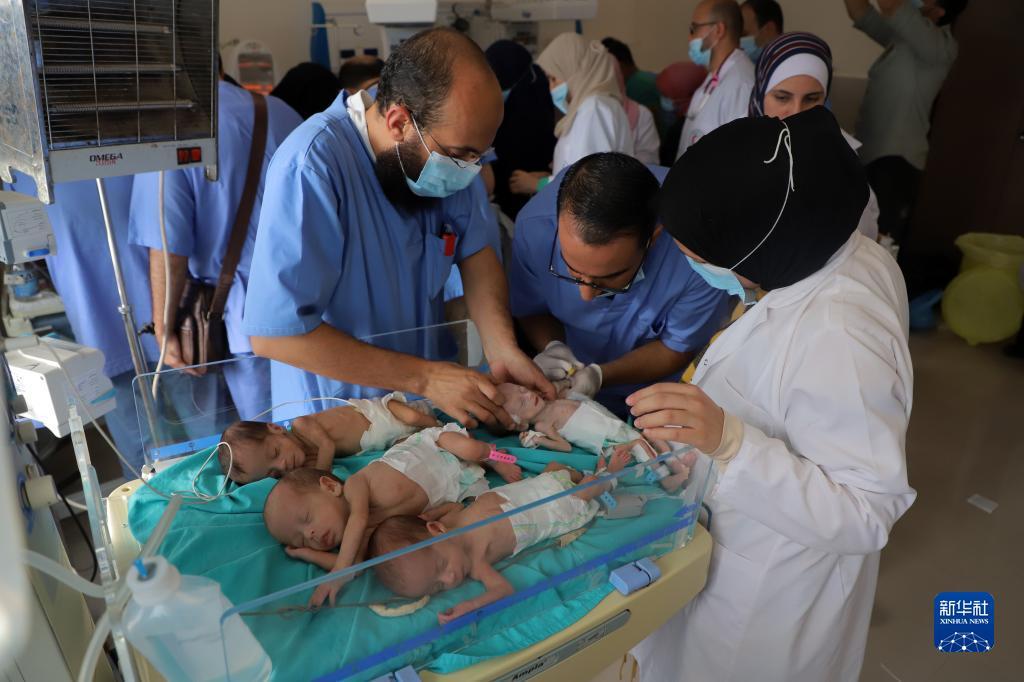 被困在加沙地带最大医院希法医院的31名早