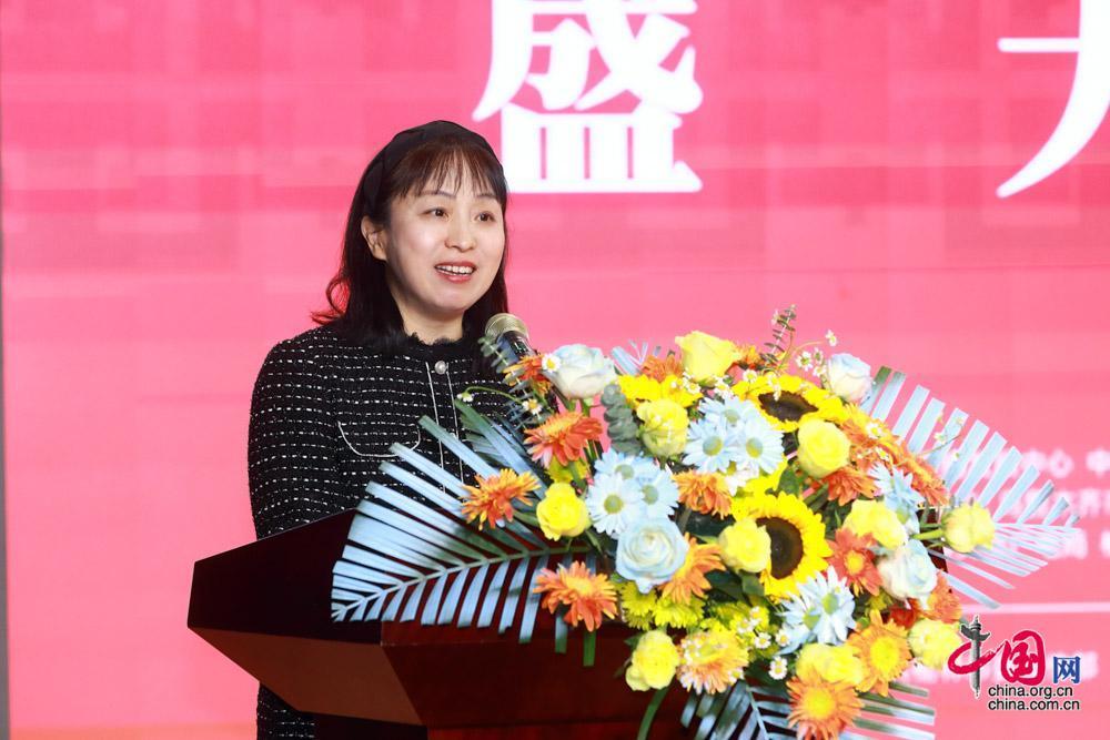 中国-中亚五国青年新锐设计交Kaiyun网址 开云流展暨丝路拾珍—丝绸之路非物质文化遗产展在榆林开幕(图2)
