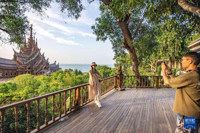 中泰免签生效“满月”中国游客助力泰国旅游