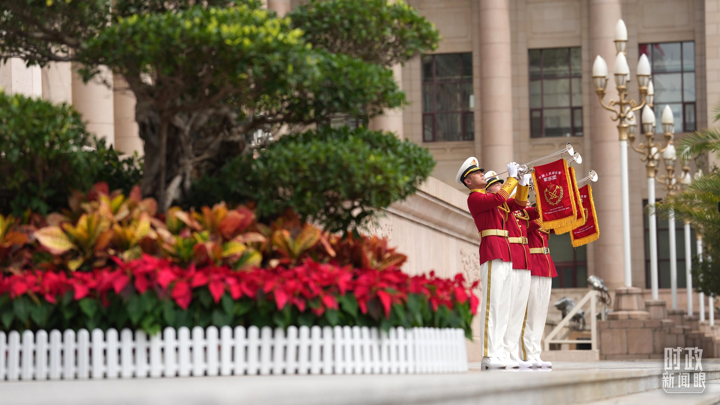 时政新闻眼丨中俄元首再次会晤,传递哪些重要信息?