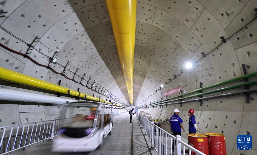 京唐城际铁路运潮减河隧道顺利贯通_中国网