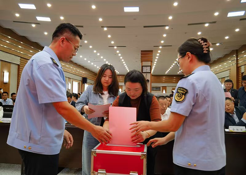 02ba7627d9f77d2b7d34613eee98a89.jpg 02ba7627d9f77d2b7d34613eee98a89.jpg