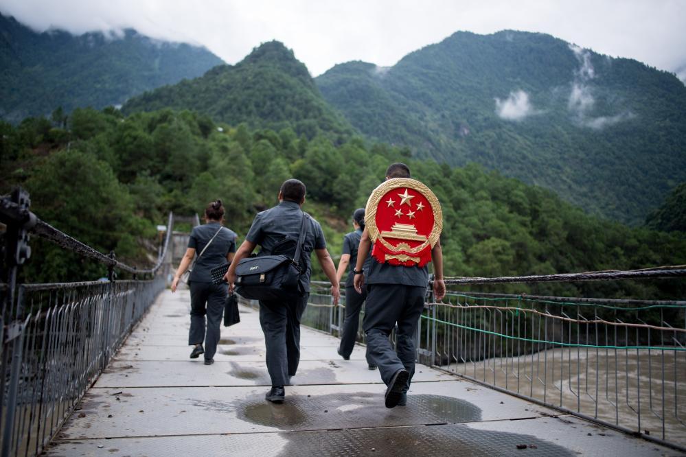 为强国建设,民族复兴筑牢制度根基—以习近平同志为核心的党中央