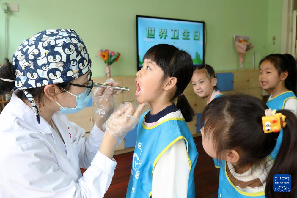 新华全媒+丨世界卫生日：保障母婴健康 呵护祖国未来(图30)