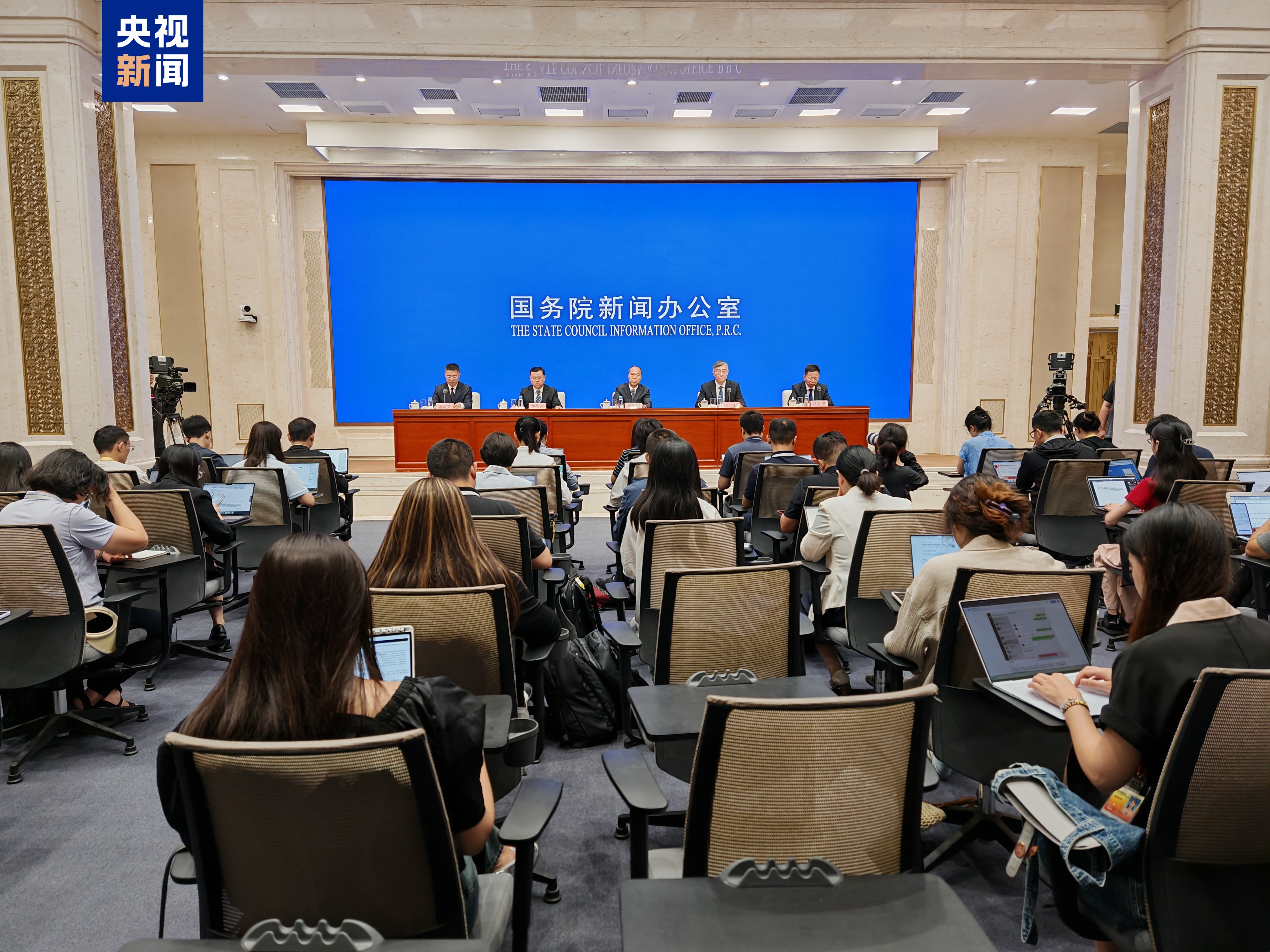 十四五”时期发展社会主义民主取得显著、历史性成就！_中国网