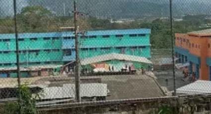 至少有17人在厄瓜多尔的一处监狱中死亡