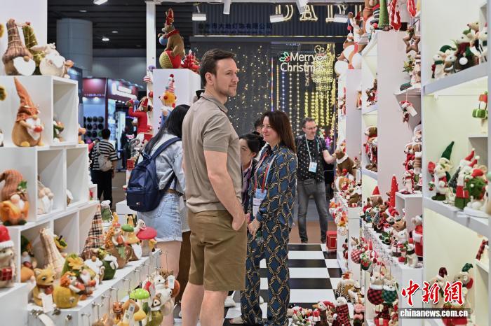 广交会观察：跨境电商赋能中国企业“破浪出海”