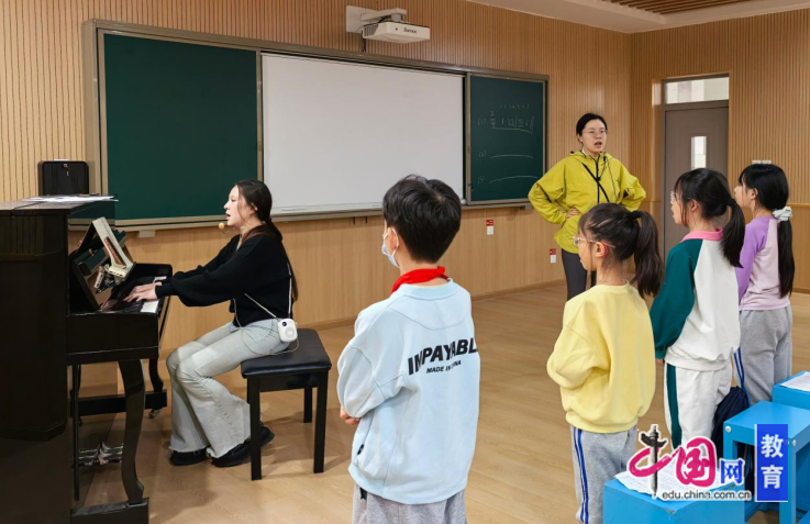 多元课程点亮学子成长路成都双语实验学校“阳光第二课堂”启幕(图4)