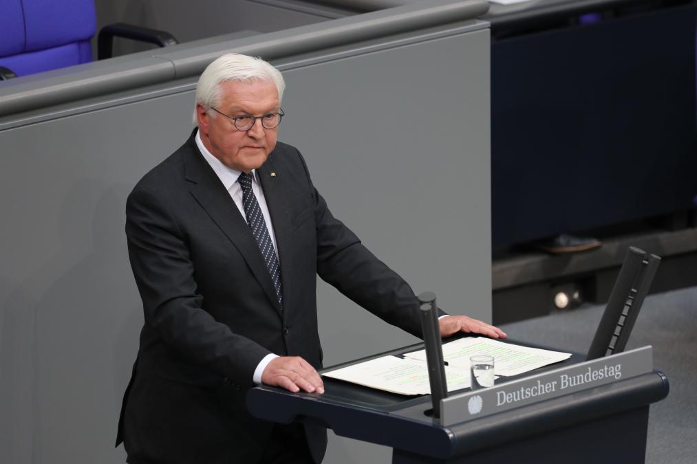 德总统罕见访英 呼吁欧洲重拾自信