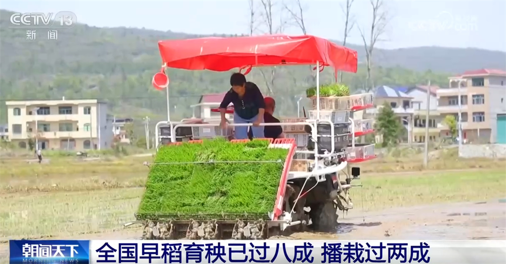 农业“新技术+新装备”勾勒绚丽“科技春耕图”传统农耕图景变成智慧农业现场(图2)