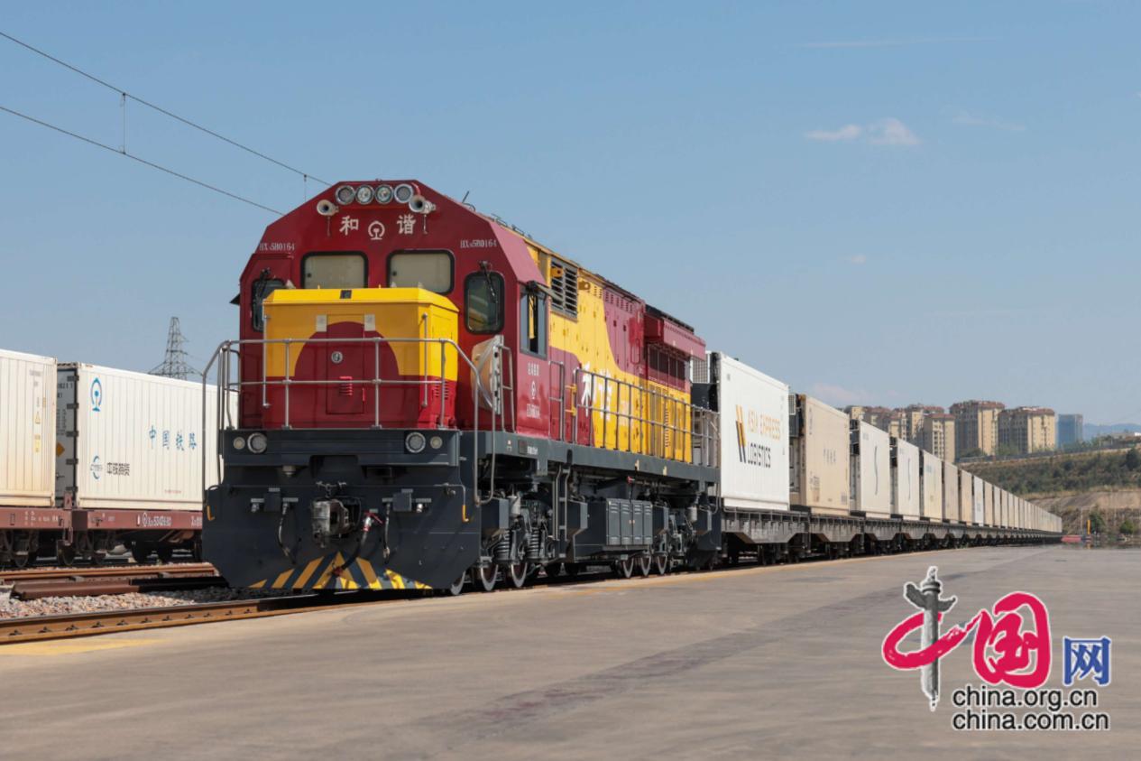 黄金通道效应凸显！中老铁路助力实现“榴莲自由”(图2)