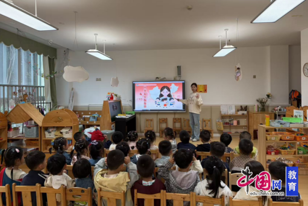 泸州市江阳区张坝幼儿园扎实开展国家安全教育宣传活动(图2)