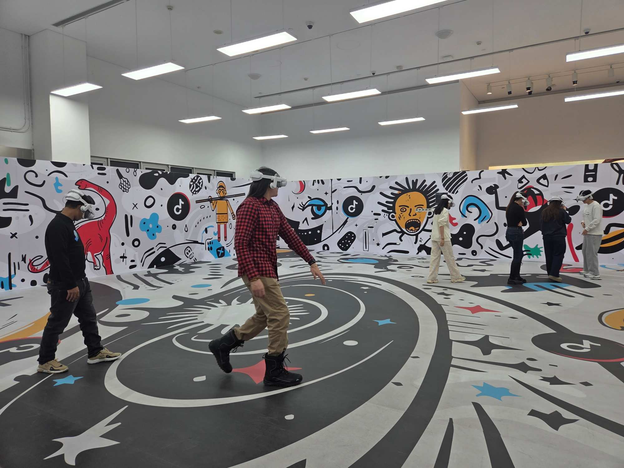 北京高校助力推进教育科技人才一体发展特别报道北京第二外国语学院3:发挥“文旅+语言+科技”复合优势抢占数字文旅专业新赛道(图1)