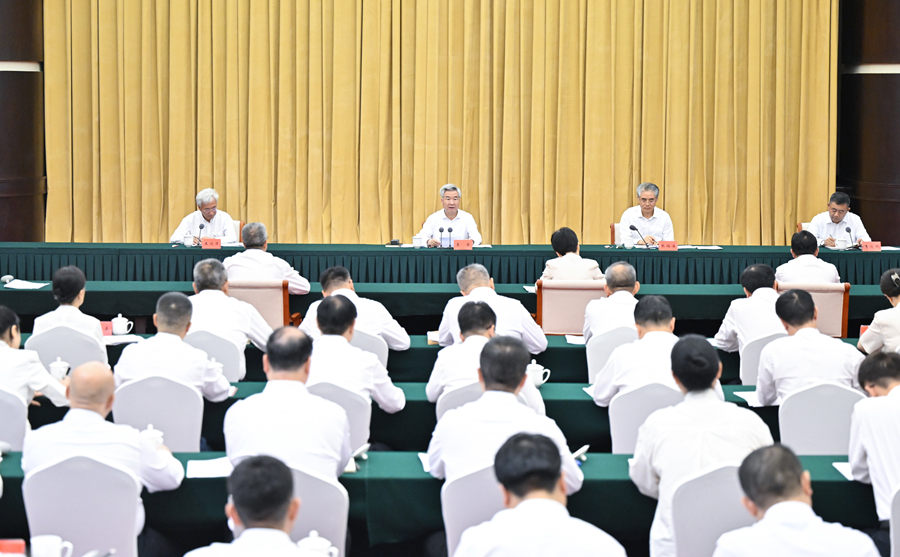 重庆医科大学附属儿童医院郭志超医生黄牛预约代挂号电话李希在重庆调研时强调 深入学习贯彻习近平党建思想 以更高标准更实举措做好纪检监察各项工作
