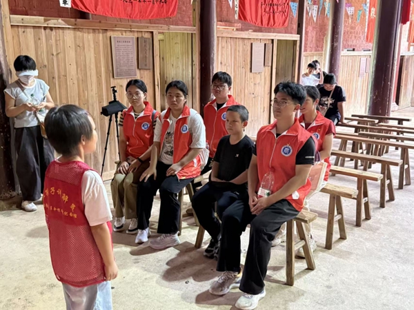 四川大学华西医院徐建国医生黄牛预约代挂号电话闽赣赤旅 青春长征——福建商学院财会学子赴闽赣两省开展社会实践