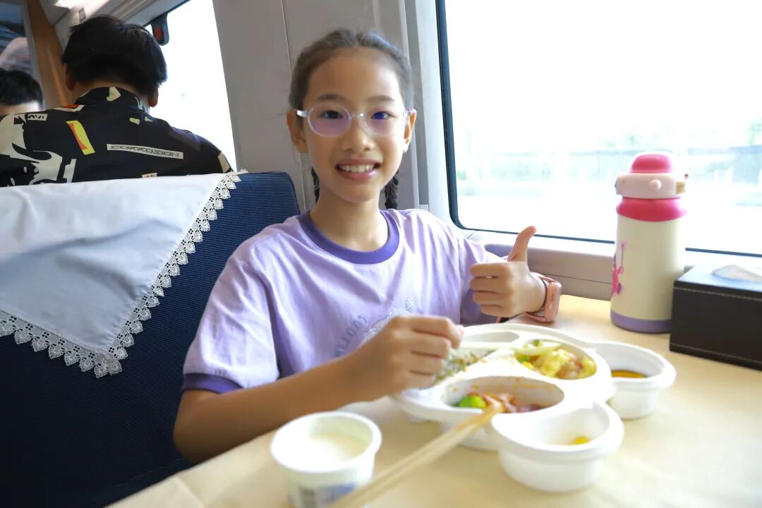 上海第一人民医院黄牛号贩子票贩子代网上预约代挂号电话高铁上可以点老北京炸酱面了!国铁北京局暑运期间新增11种餐食