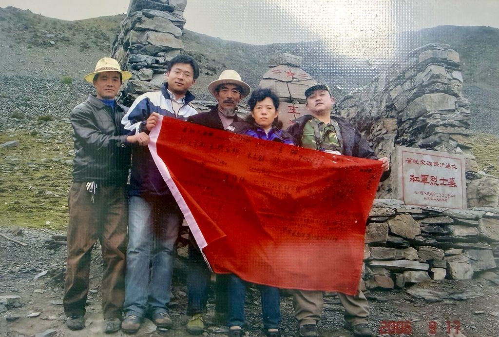 天津中医药大学第一附属医院黄牛挂号电话十五次重走长征路,她把红色历史讲给时代听