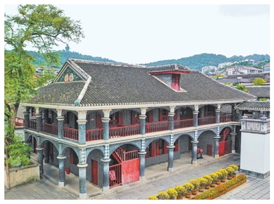 
上海复旦大学附属华山医院陈亮医生黄牛预约代挂号电话赓续红色血脉 奋进发展新程