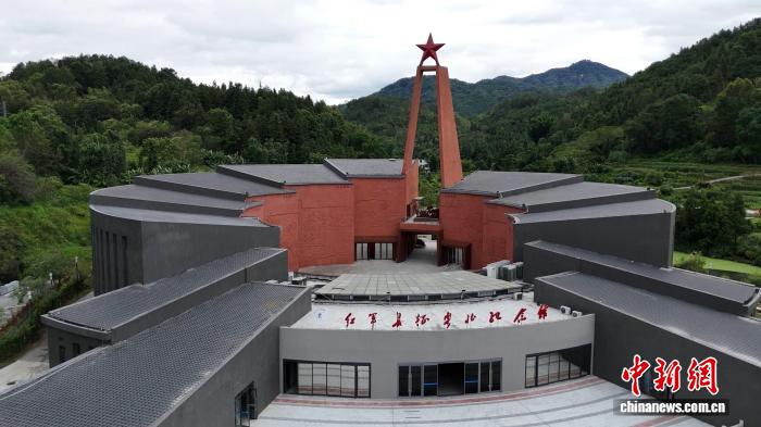 广州红十字会医院黄牛号贩子票贩子代网上预约代挂号电话(长征胜利90周年)红军长征粤北纪念馆焕新迎客 红色热土吸引港澳台侨参观者