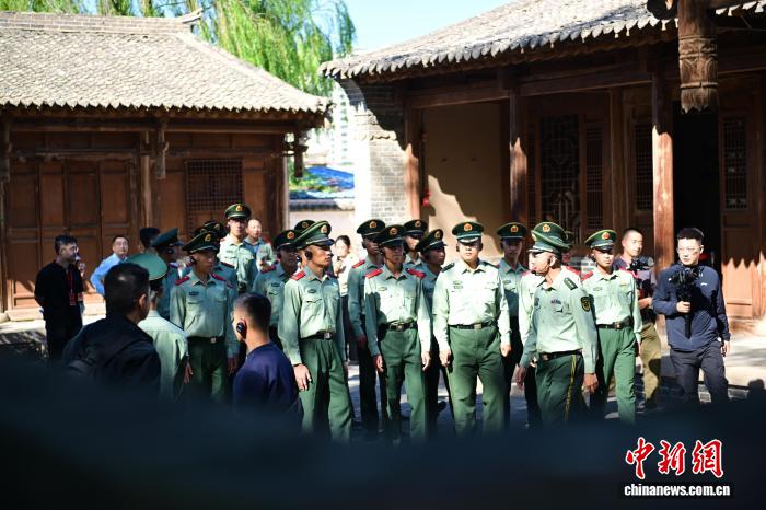 
天津儿童医院翟嘉医生黄牛预约代挂号电话武警部队“英雄路·新长征”活动走进甘肃会宁