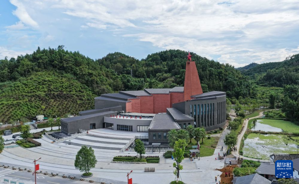 广东药科大学附属第一医院黄牛号贩子票贩子代网上预约代挂号电话赓续长征精神 奋进复兴征程丨天空之眼瞰长征:走进粤北仁化