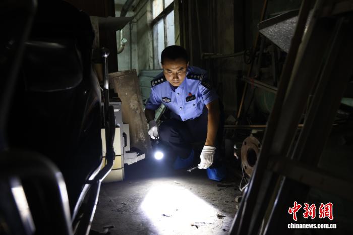
山东第一医科大学附属肿瘤医院李慧刘蒲香谢超李大鹏张小玲杨奔黄牛挂号电话特写：让残缺痕迹“开口”
