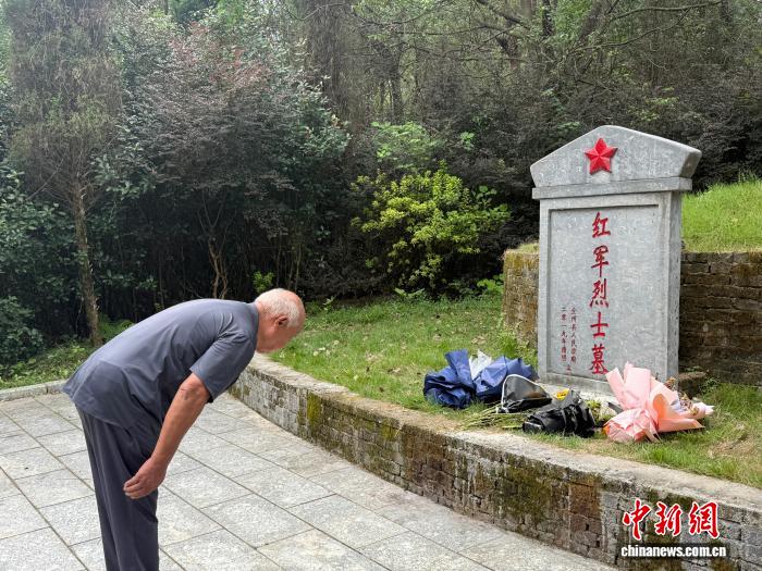 
首都儿科研究所附属儿童医院李旭医生黄牛预约代挂号电话（长征胜利90周年）广西全州：红色记忆代代传 葡萄产业铺就振兴路