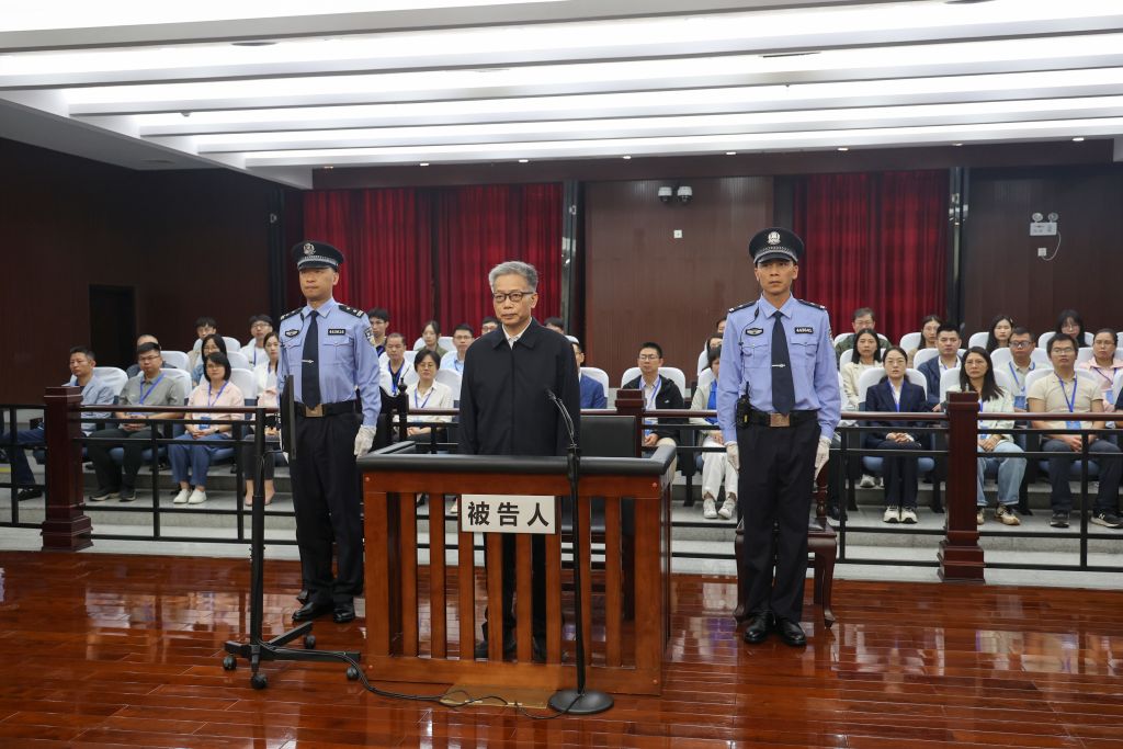 北京大学第三医院林浩成医生黄牛预约代挂号电话广西壮族自治区政协原党组成员、副主席彭晓春受贿案一审宣判