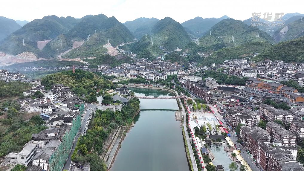 
北京安贞医院宋跃医生黄牛预约代挂号电话重走红色热土 让长征故事代代相传