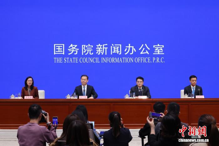 
江苏省中医院孙志广医生黄牛预约代挂号电话人社部：力争“十五五”时期工伤保险参保达3.45亿人
