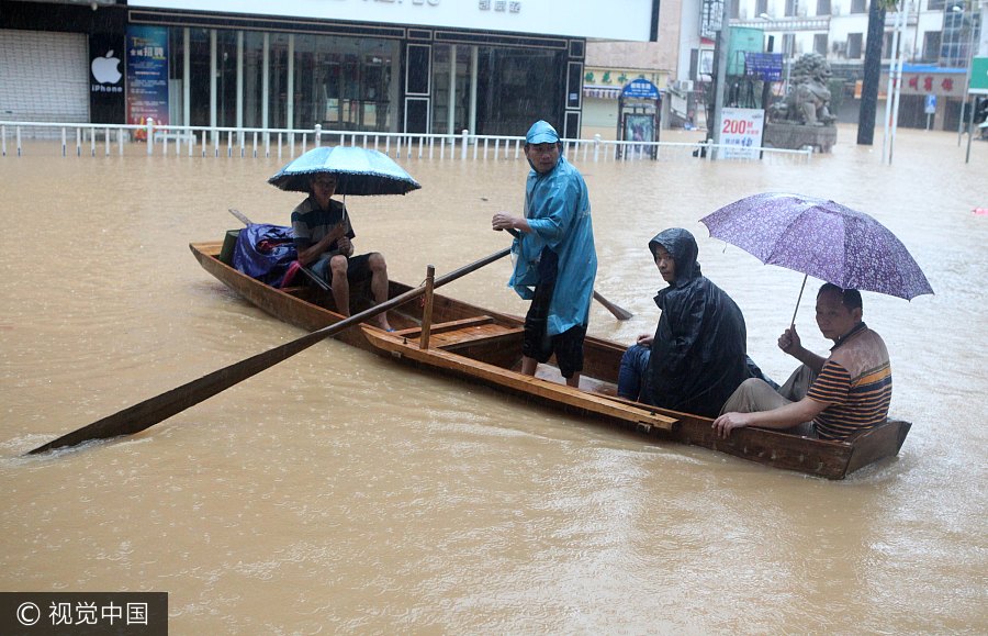 Des pluies torrentielles causent des inondations dans le sud de la Chine