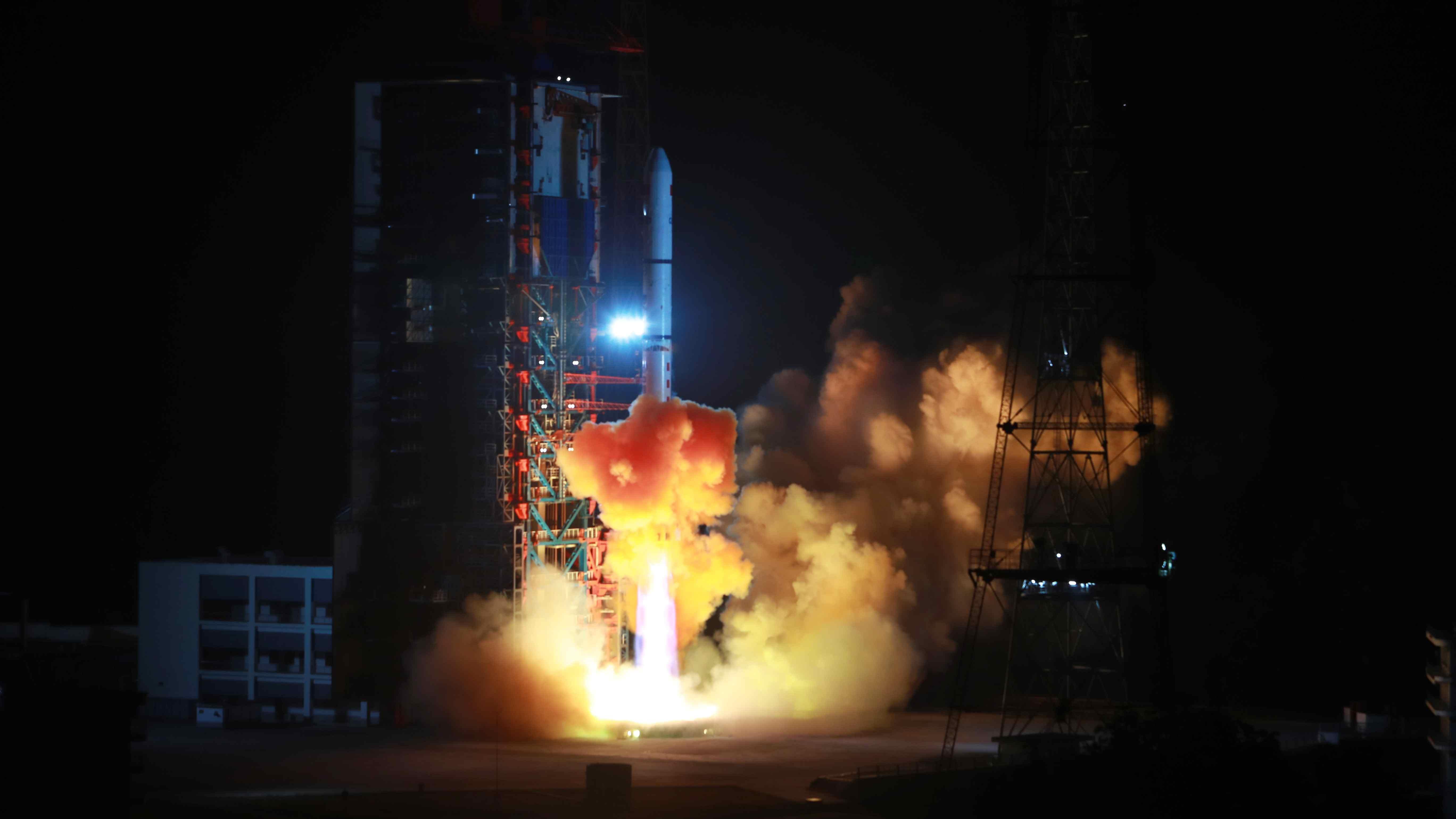 China Schickt Satellit Yaogan Erfolgreich Ins All China Org Cn