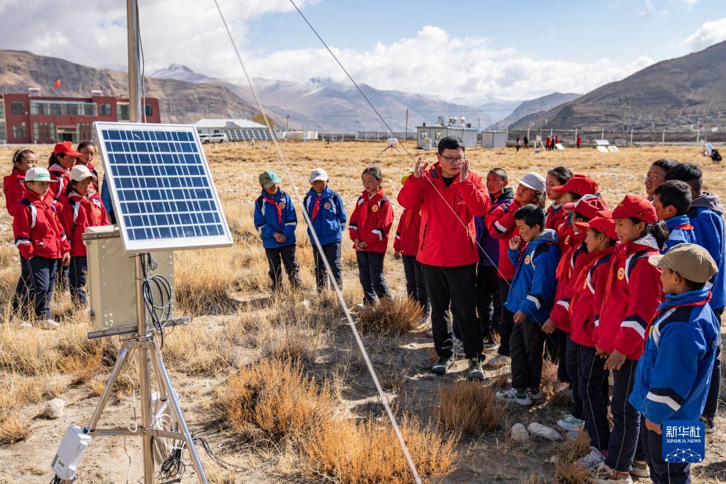 Ein Wissenschaftskurs Ber Das Qinghai Tibet Plateau Am Fu Des