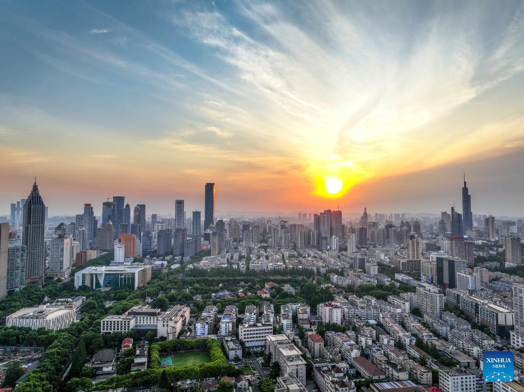 Die Stadt Nanjing aus der Vogelperspektive_China.org.cn