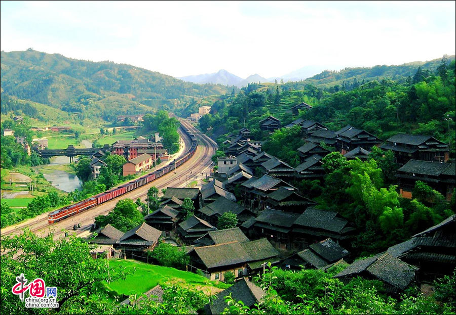 地理中国：2014，坐着火车看春天(高清)