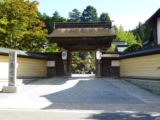 観光業に生き残りをかける日本のお寺