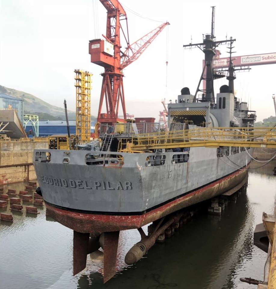 南沙諸島で座礁したフィリピン軍艦の修理写真が公開_中国網_日本語