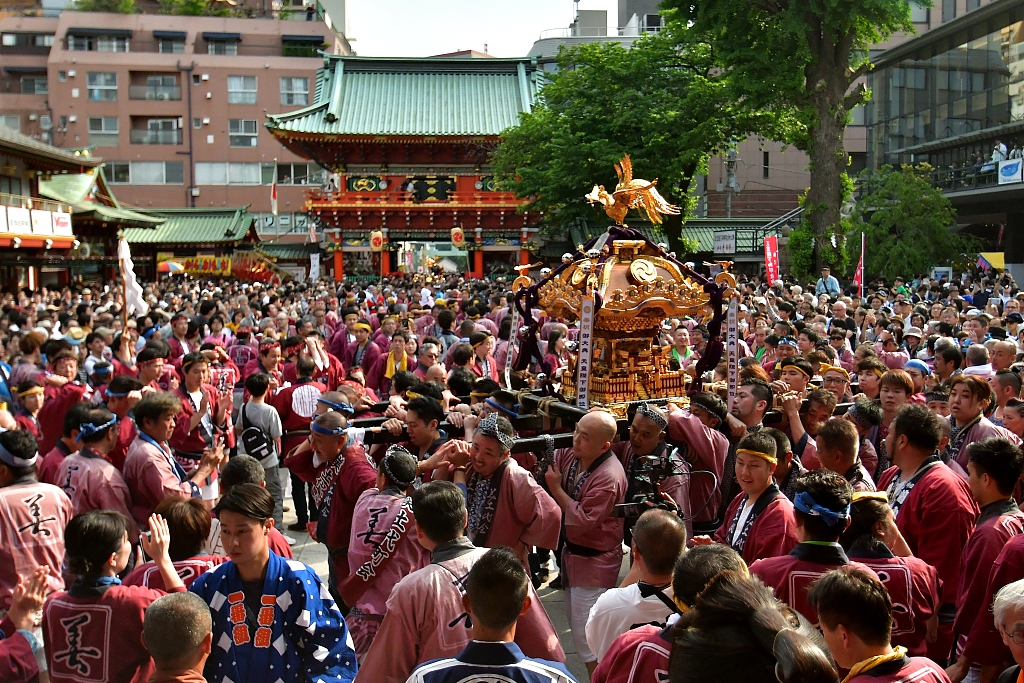 令和 初の神田祭 100基の神輿が宮入り 中国網 日本語