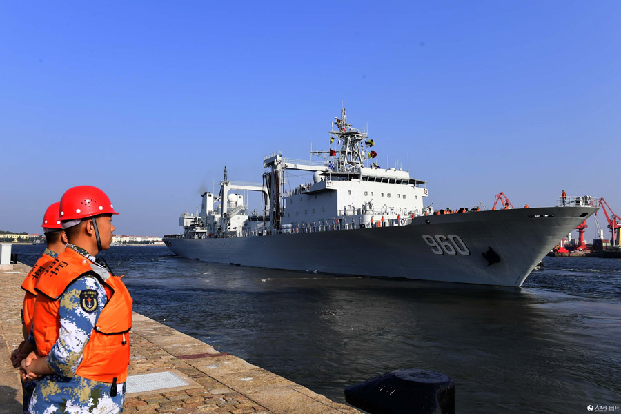 海軍第36次護衛艦隊がアデン湾に向けて出航