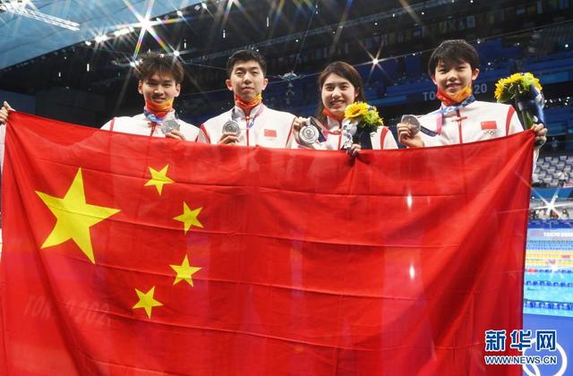 東京五輪水泳・競泳混合4×100mメドレーリレーで中国が銀メダル